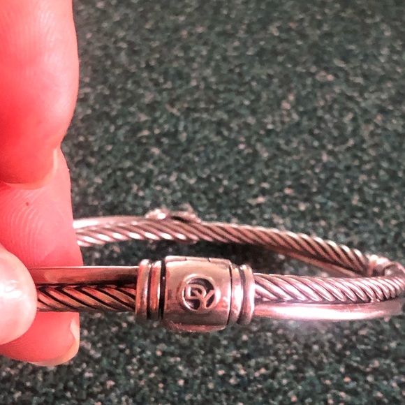 David Yurman Sterling cross link crossover bracelet with pave diamonds - Picture 3 of 7